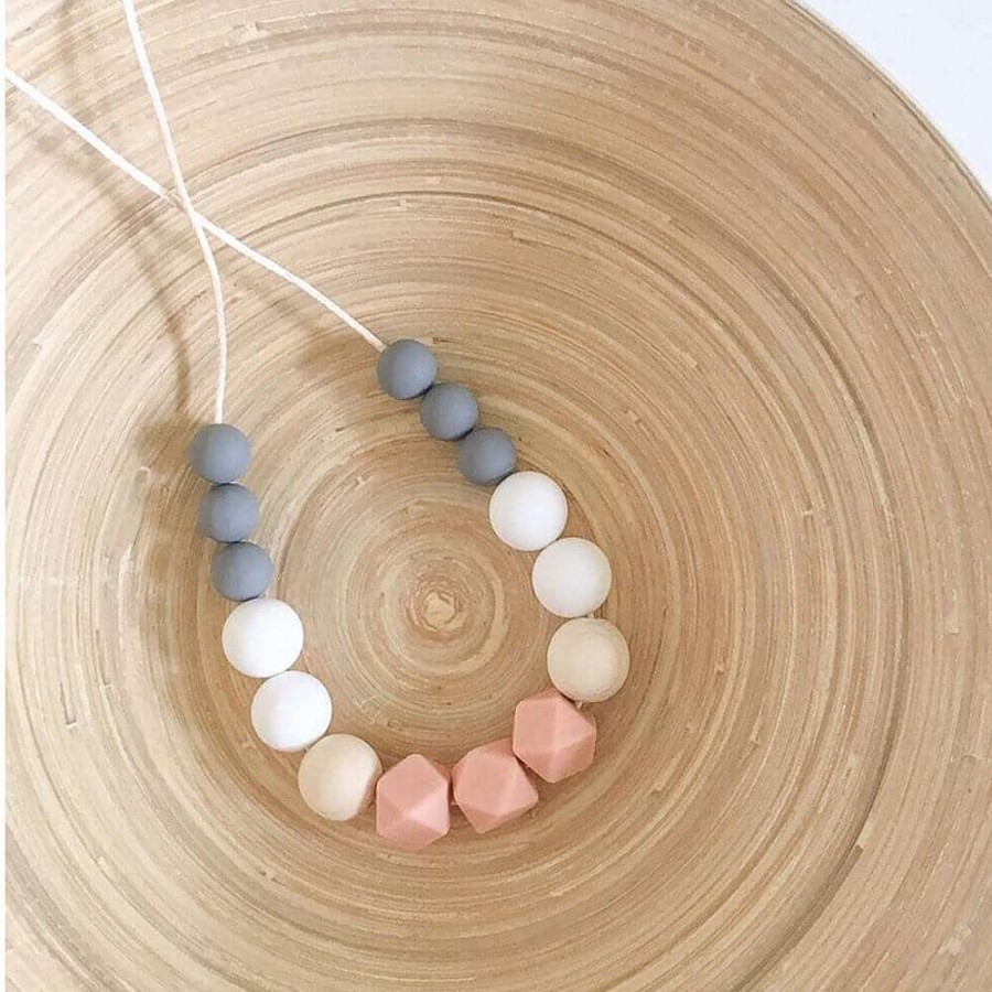 For Mum One Chew Three Teething Necklaces | One Chew Three Poppy Silicone Necklace